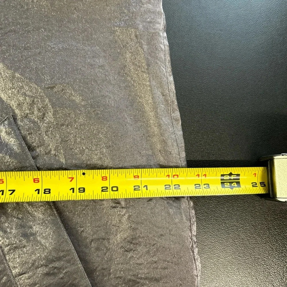 Vintage Jones New York Women’s Size 6 Silver Metallic Button Trench Coat Pockets - Picture 8 of 13